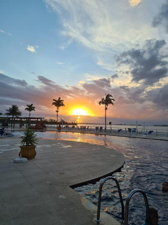 Golden Lake - Um Lugar Paradisiaco - Garden Арраял-ду-Кабу Экстерьер фото